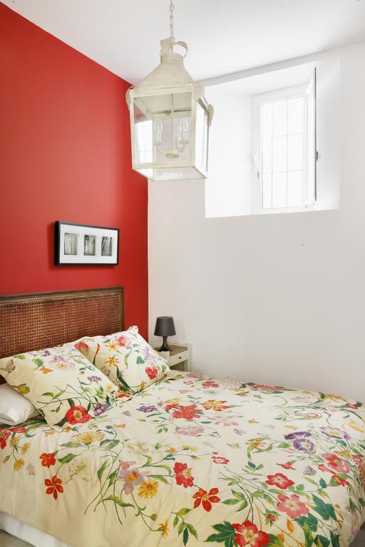 Apartamentos Mariscal Σεβίλλη Εξωτερικό φωτογραφία