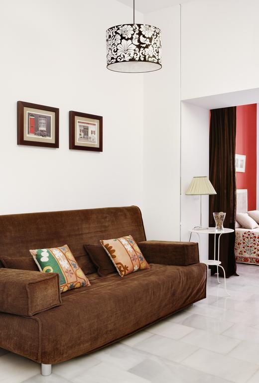 Apartamentos Mariscal Σεβίλλη Δωμάτιο φωτογραφία