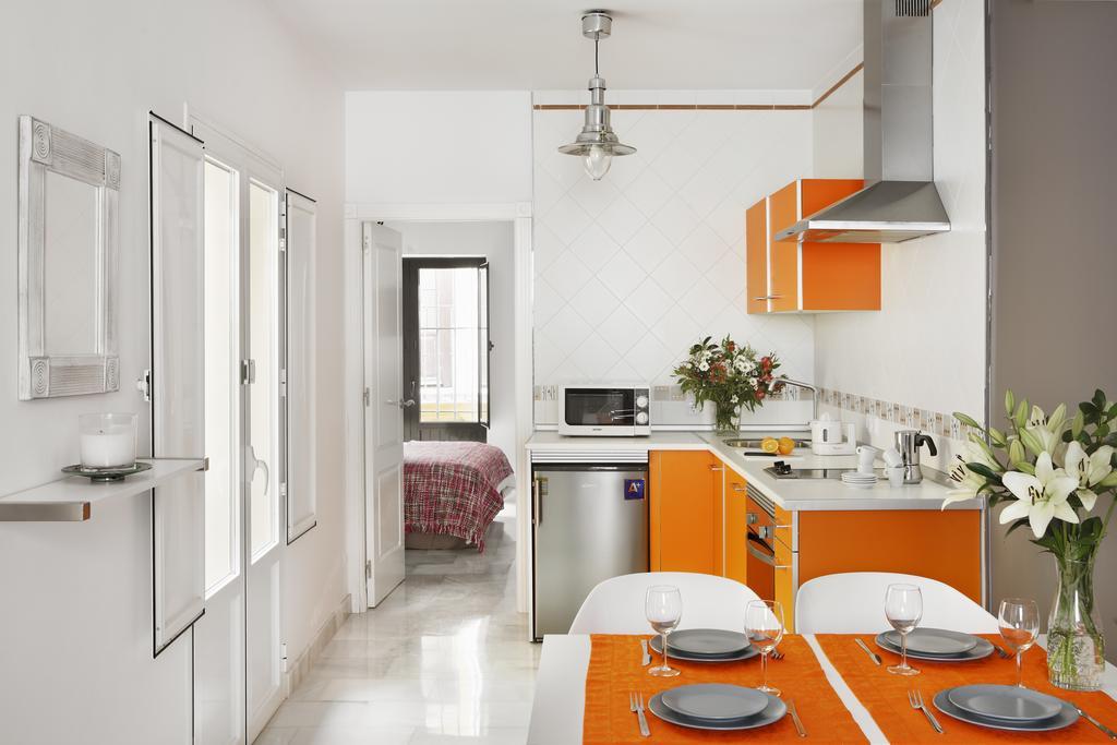 Apartamentos Mariscal Σεβίλλη Δωμάτιο φωτογραφία