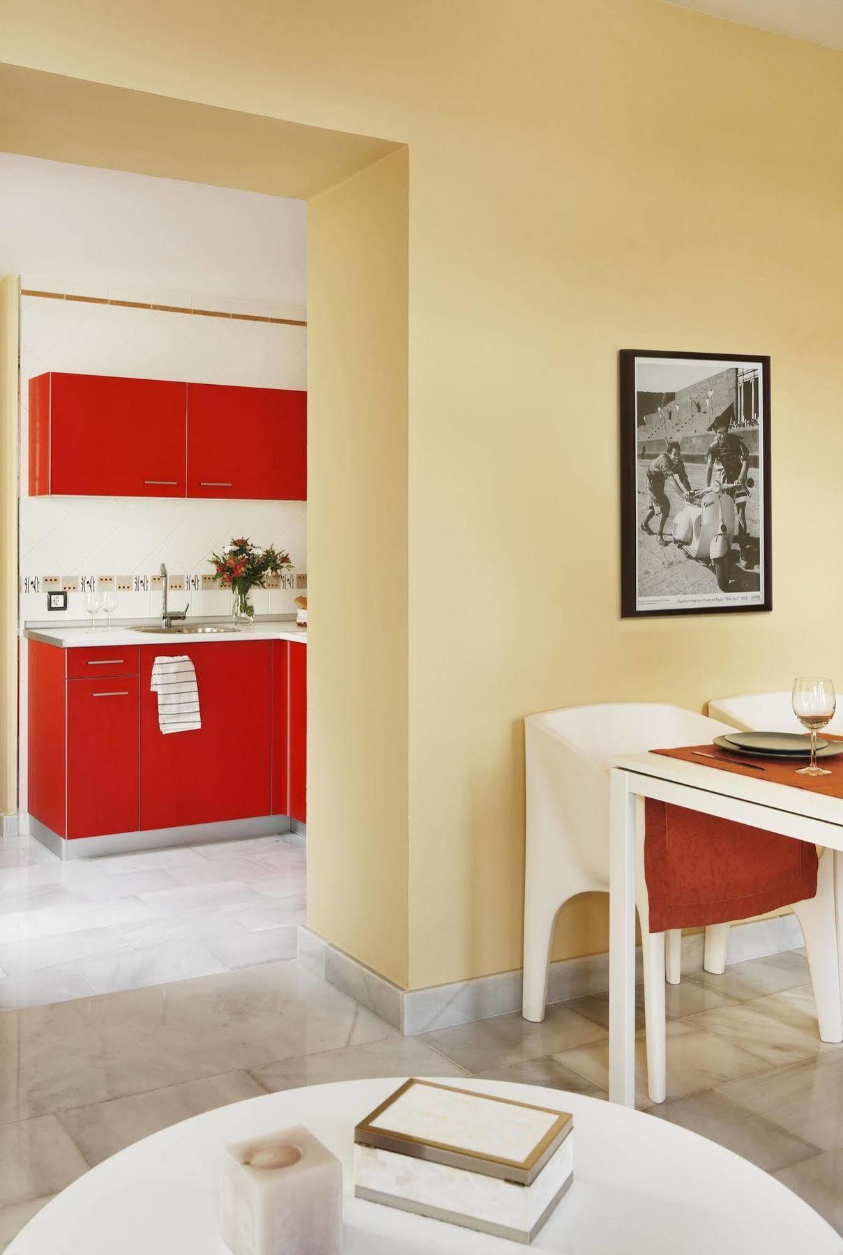 Apartamentos Mariscal Σεβίλλη Εξωτερικό φωτογραφία